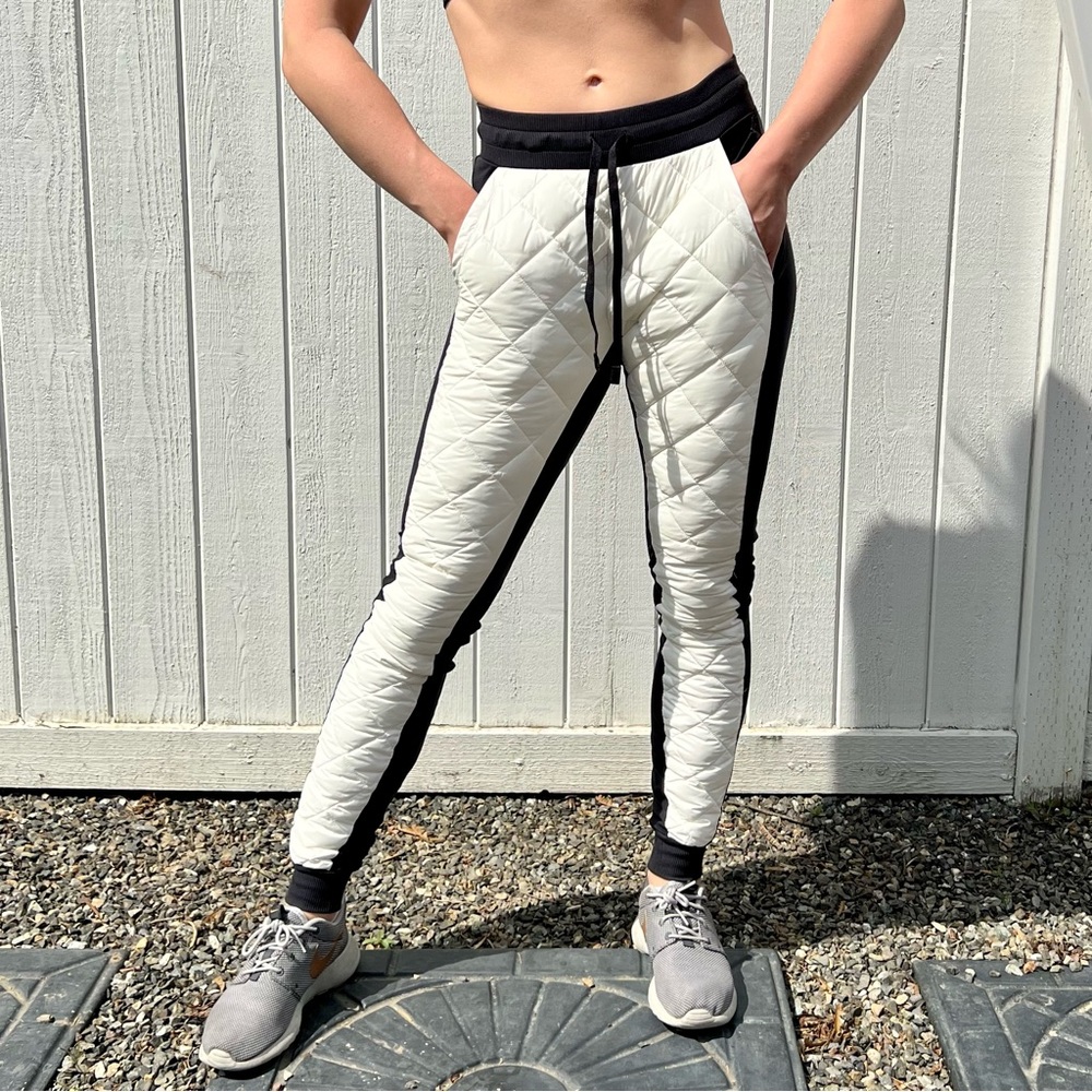 Alo Yoga High-waisted Moto Puffer Pant